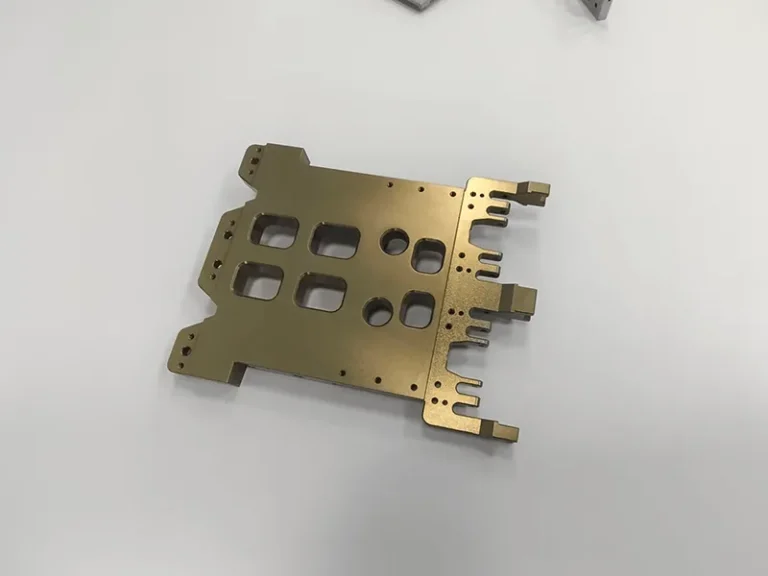 Color-anodized fork transfer plates (single + assembled), view 3